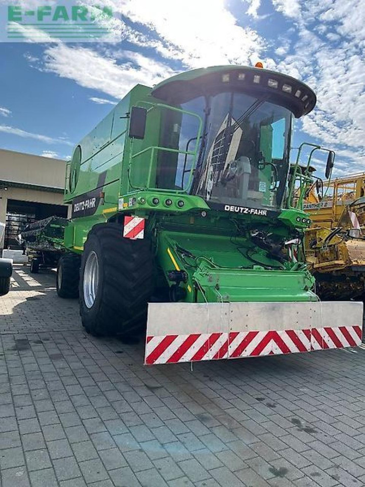 Deutz-Fahr 5690 hts - Зерноуборочный комбайн: фото 1 Deutz-Fahr 5690 hts - Зерноуборочный комбайн: фото 1
