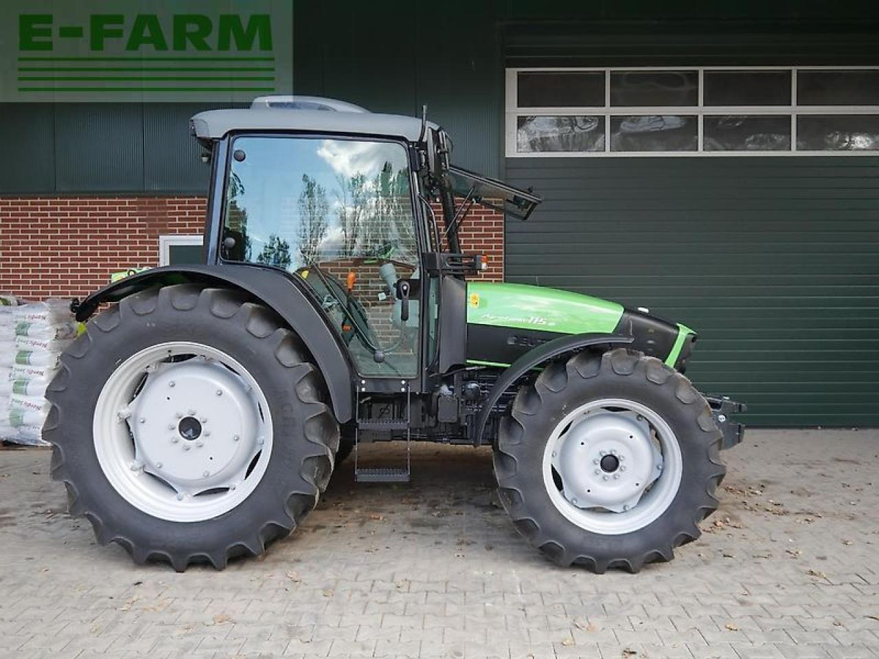 Deutz-Fahr agrofarm 115 - Трактор: фото 5 Deutz-Fahr agrofarm 115 - Трактор: фото 5