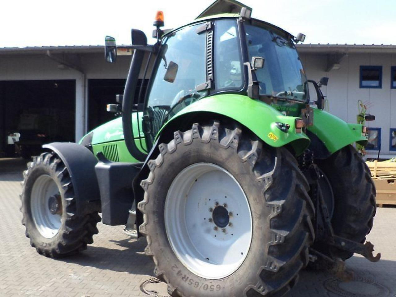 Deutz-Fahr agrotron 200 - Трактор: фото 3 Deutz-Fahr agrotron 200 - Трактор: фото 3
