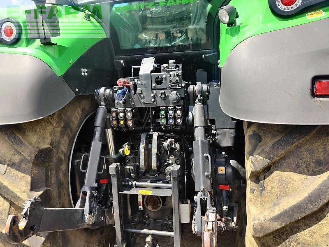 Deutz-Fahr agrotron 9340 ttv TTV - Трактор: фото 5 Deutz-Fahr agrotron 9340 ttv TTV - Трактор: фото 5