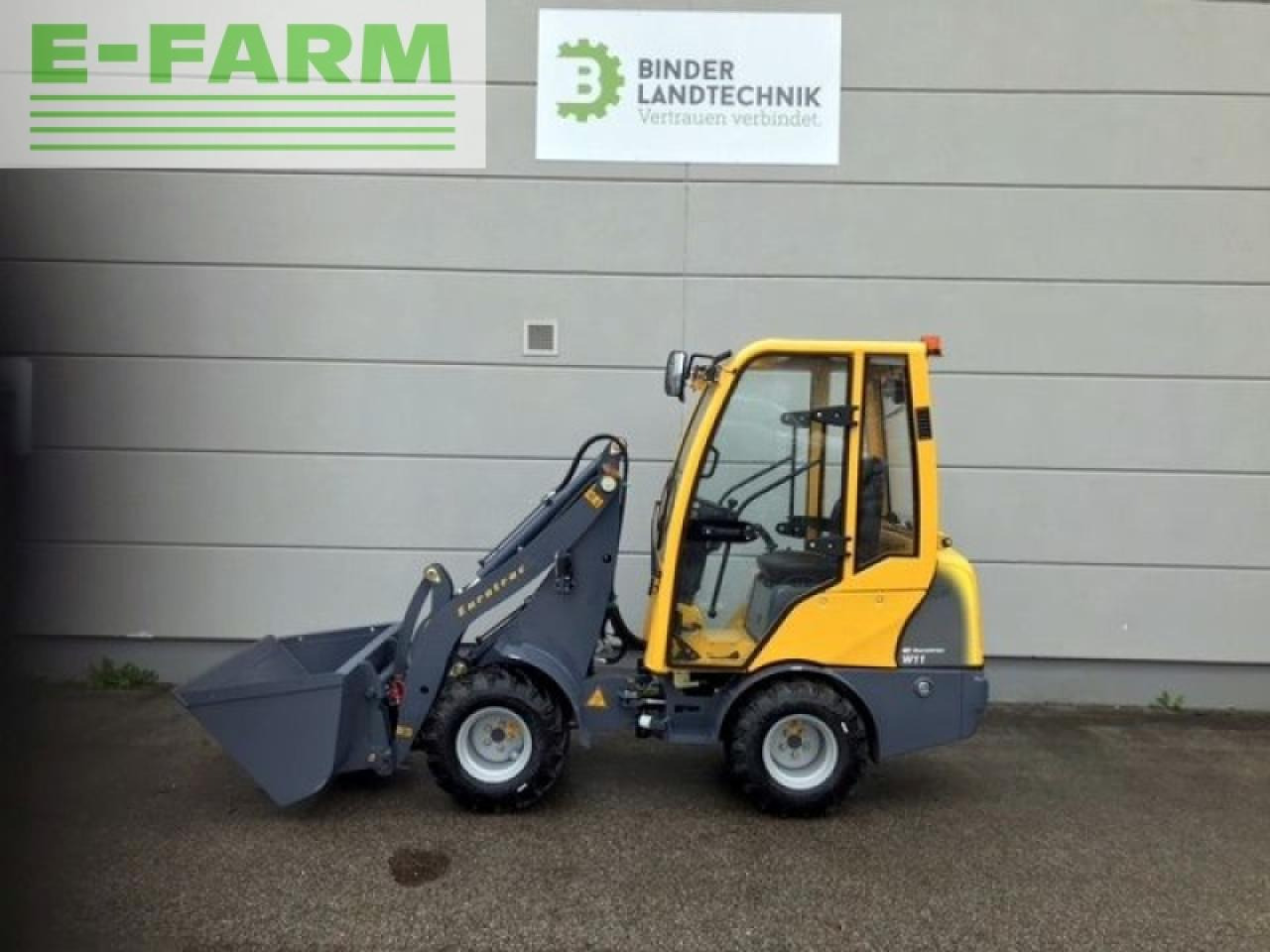 Eurotrac 810 / w11-c hoflader - Мини-экскаватор: фото 1 Eurotrac 810 / w11-c hoflader - Мини-экскаватор: фото 1