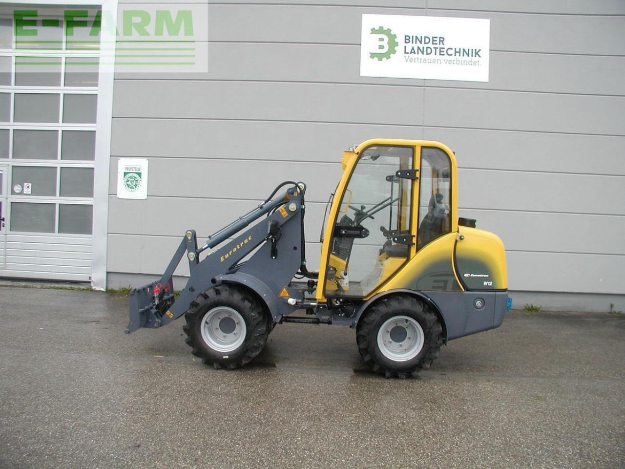 Eurotrac 820 / w12-cs2 - Мини-экскаватор: фото 1 Eurotrac 820 / w12-cs2 - Мини-экскаватор: фото 1