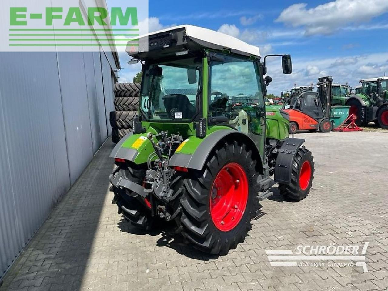 Fendt 209 f vario gen3 power F - Трактор: фото 3 Fendt 209 f vario gen3 power F - Трактор: фото 3