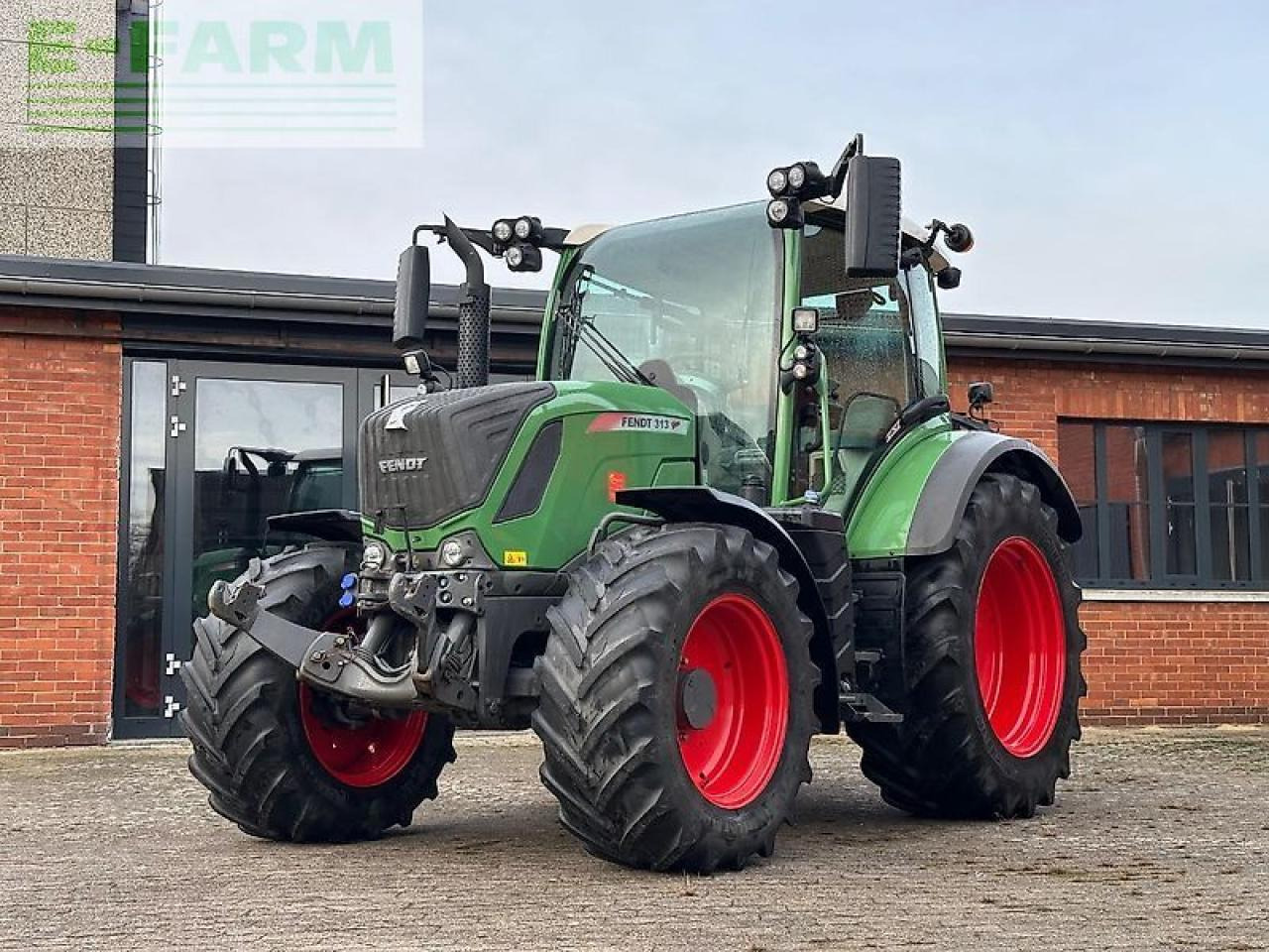 Fendt 313 vario s4 profi Profi - Трактор: фото 1 Fendt 313 vario s4 profi Profi - Трактор: фото 1