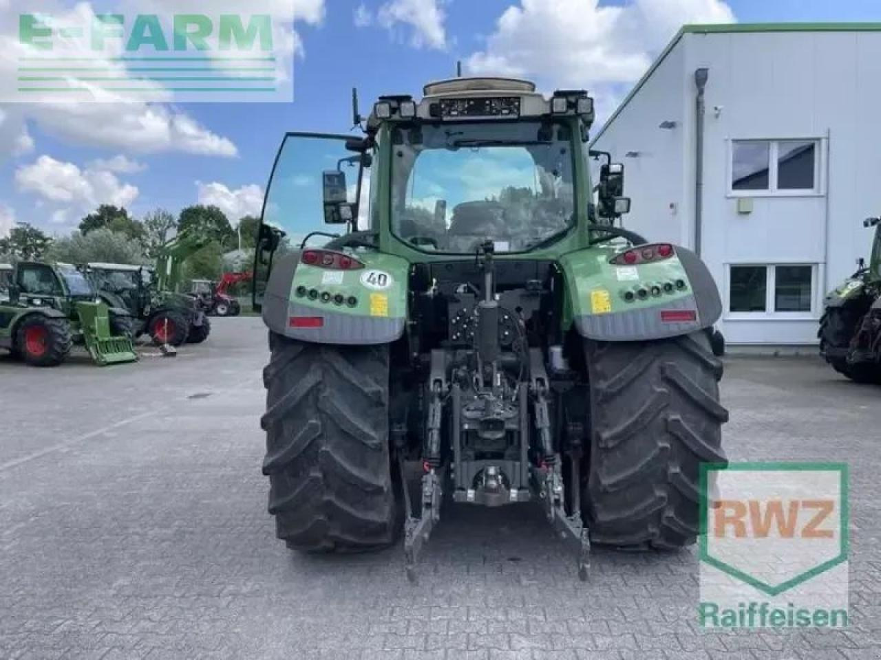 Fendt 718 profi-plus s 4 vario ProfiPlus - Трактор: фото 2 Fendt 718 profi-plus s 4 vario ProfiPlus - Трактор: фото 2