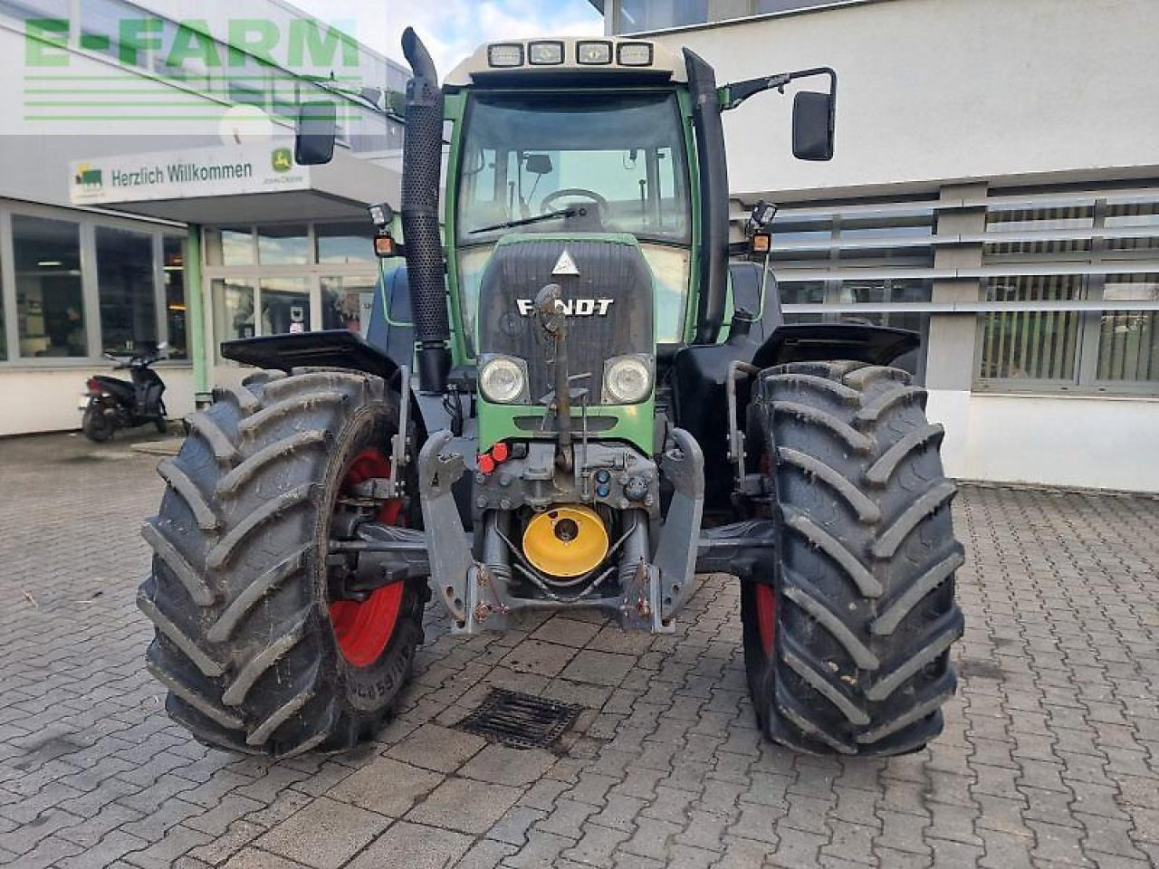 Fendt 718 vario comiii - Трактор: фото 2 Fendt 718 vario comiii - Трактор: фото 2