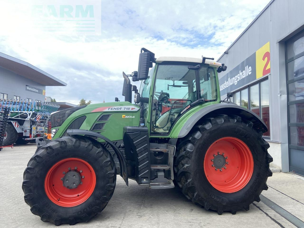 Fendt 718 vario profi+ ProfiPlus - Трактор: фото 2 Fendt 718 vario profi+ ProfiPlus - Трактор: фото 2