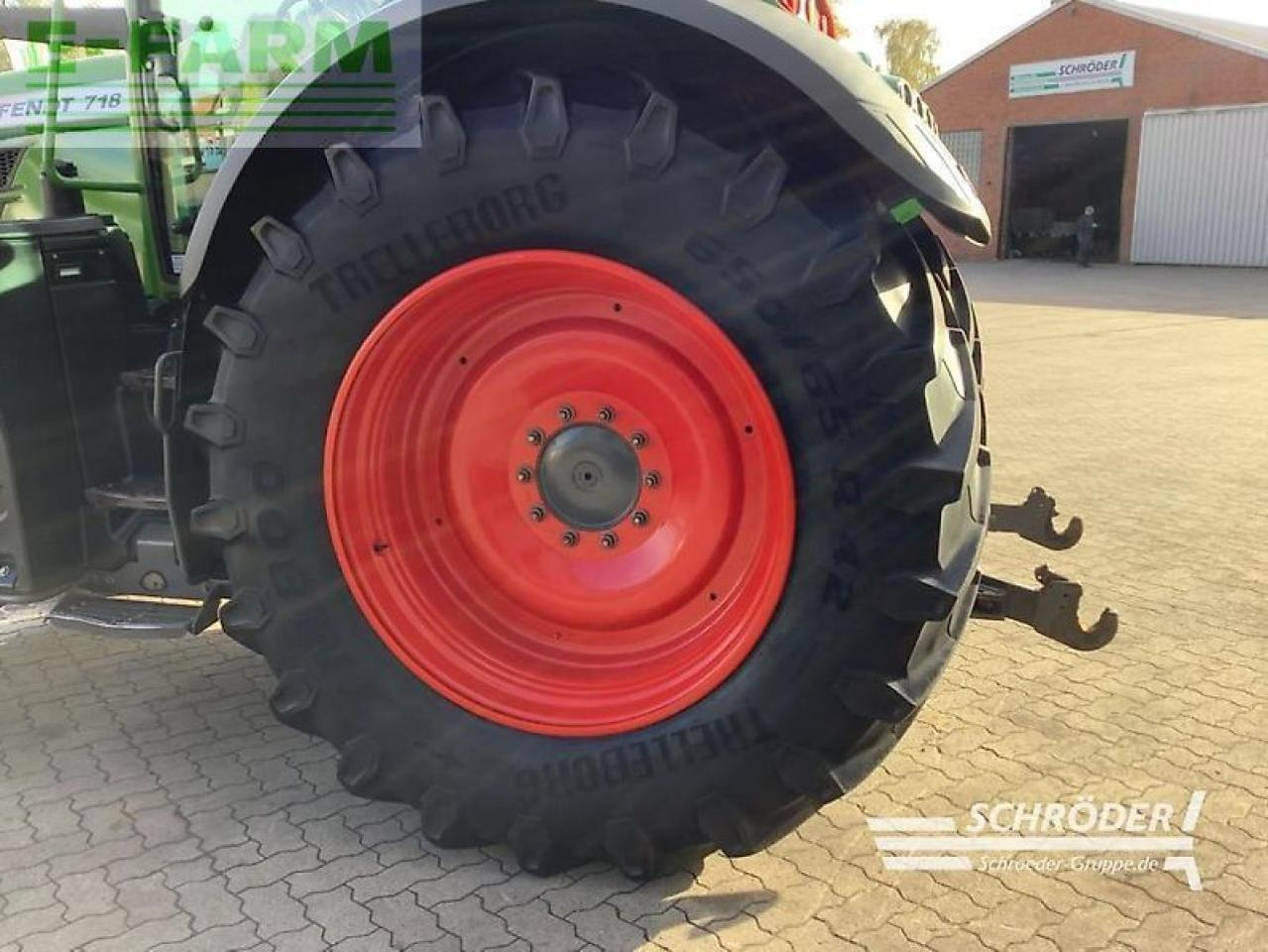 Fendt 718 vario s4 profi plus | rtk | fzw ProfiPlus - Трактор: фото 2 Fendt 718 vario s4 profi plus | rtk | fzw ProfiPlus - Трактор: фото 2