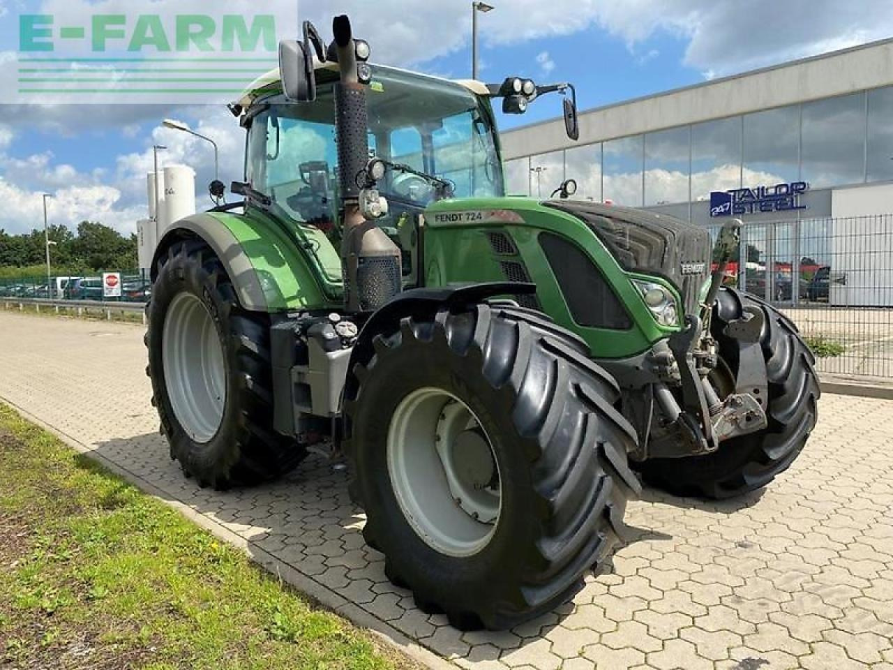 Fendt 724 profi - Трактор: фото 3 Fendt 724 profi - Трактор: фото 3