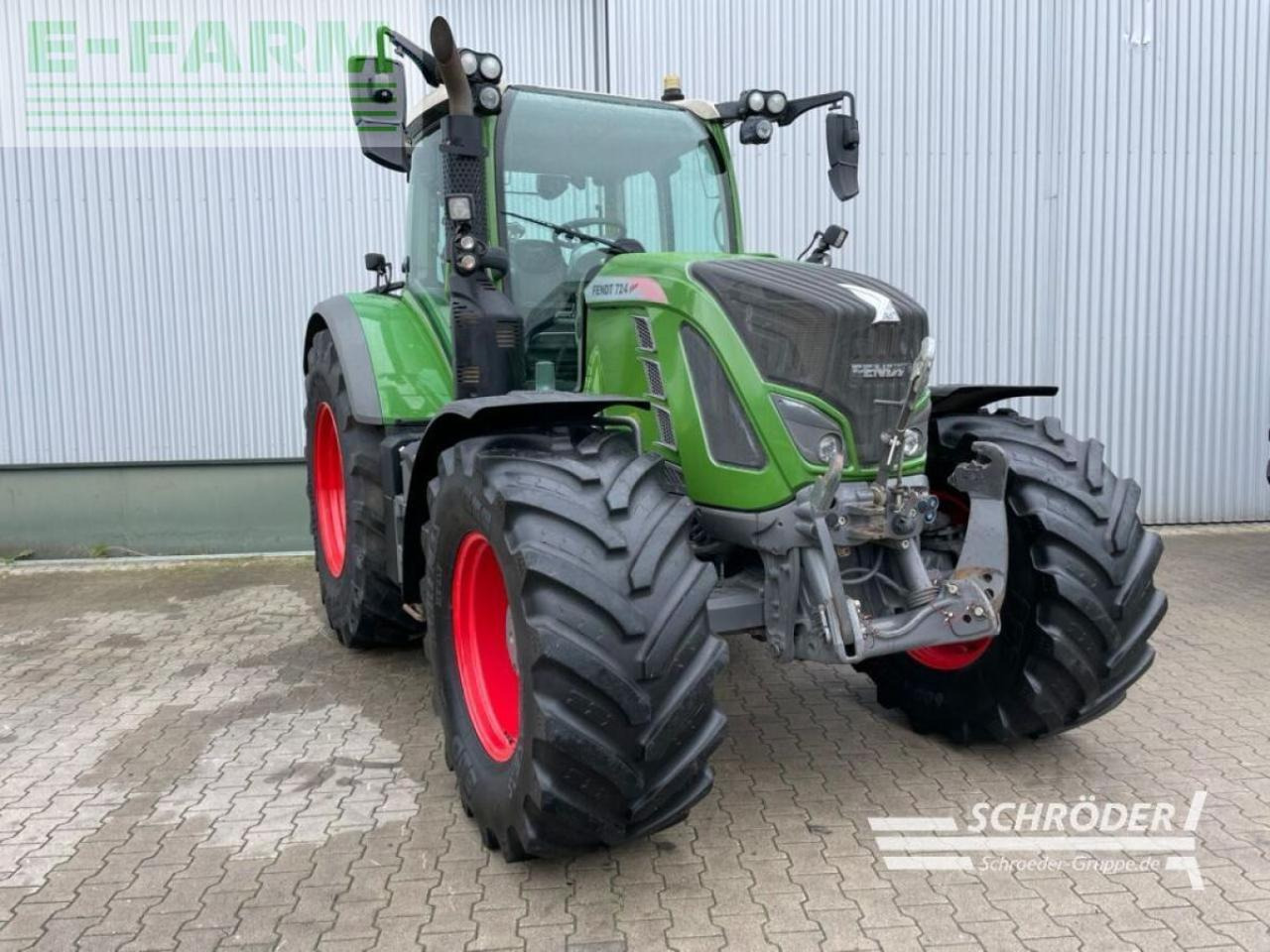 Fendt 724 s4 power plus rtk - Трактор: фото 1 Fendt 724 s4 power plus rtk - Трактор: фото 1