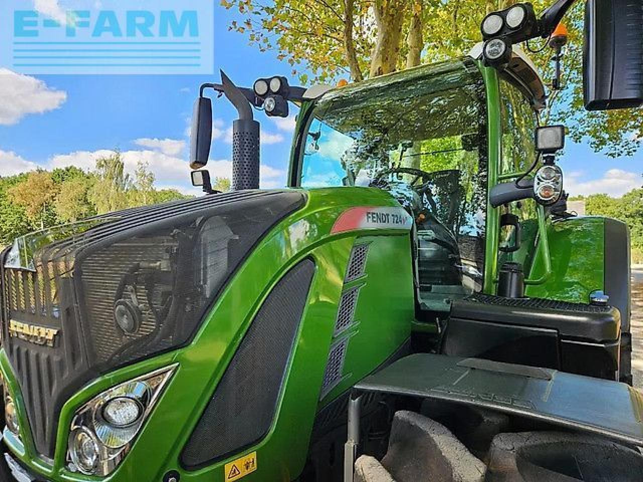 Fendt 724 s4 profi plus (718 720 722 ) - Трактор: фото 3 Fendt 724 s4 profi plus (718 720 722 ) - Трактор: фото 3