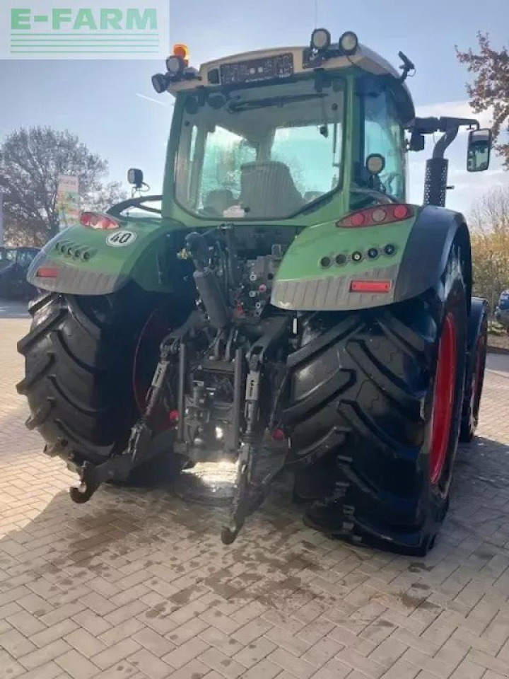 Fendt 724 scr profi plus - Трактор: фото 5 Fendt 724 scr profi plus - Трактор: фото 5