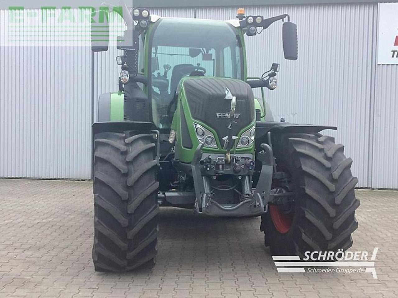 Fendt 724 vario s4 profi plus ProfiPlus - Трактор: фото 2 Fendt 724 vario s4 profi plus ProfiPlus - Трактор: фото 2