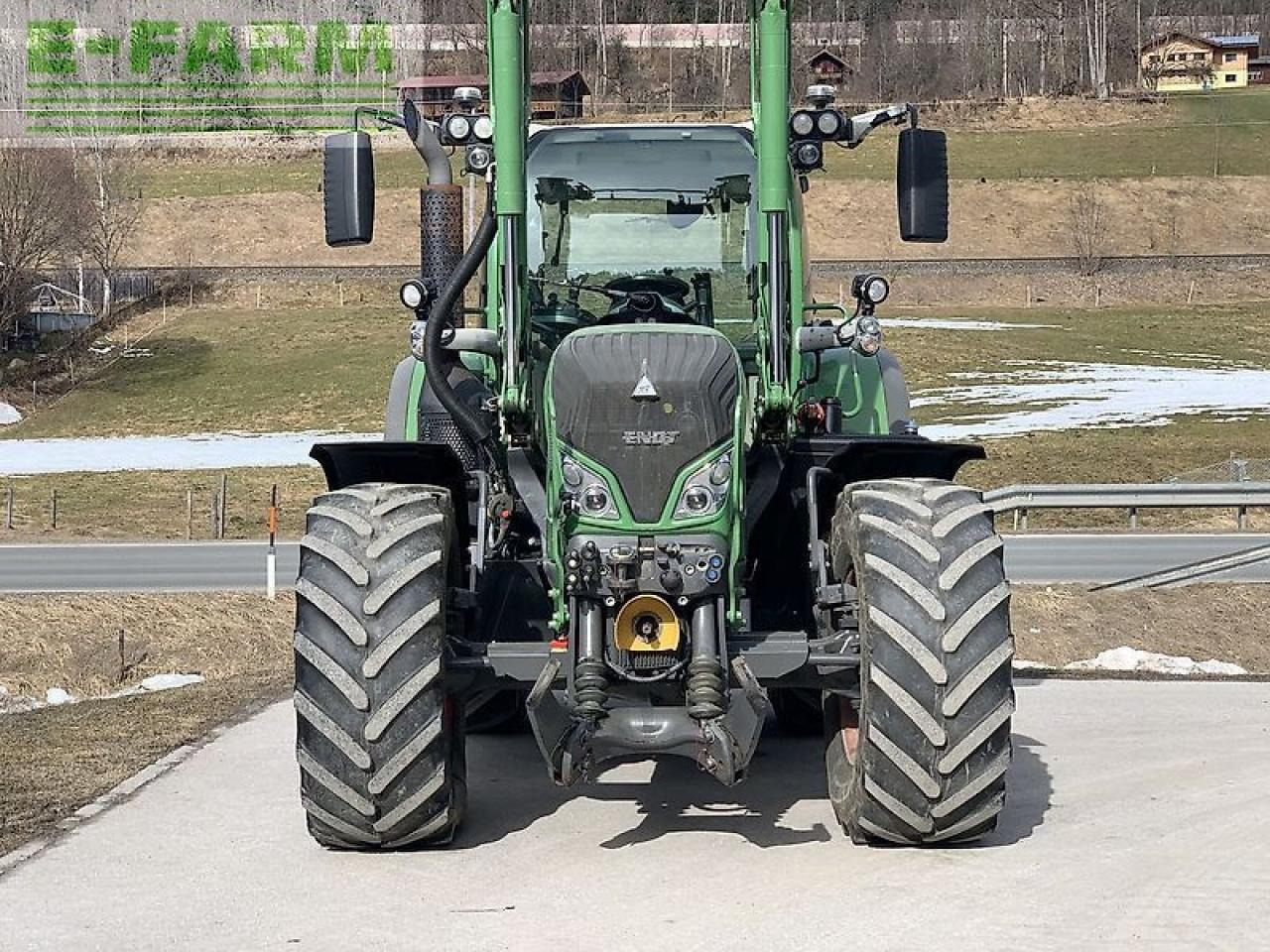 Fendt 724 vario scr - Трактор: фото 3 Fendt 724 vario scr - Трактор: фото 3