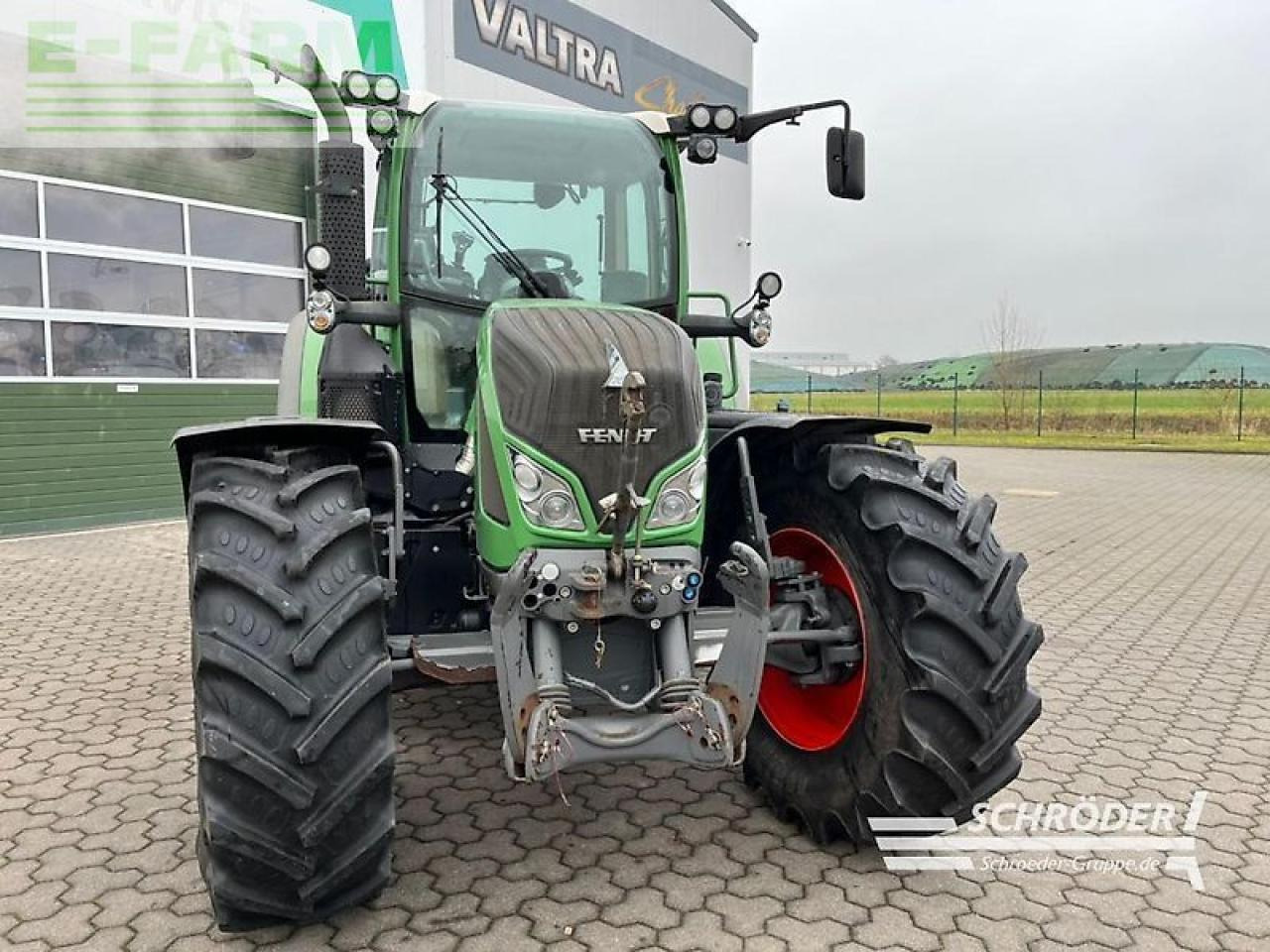 Fendt 724 vario scr profi Profi - Трактор: фото 5 Fendt 724 vario scr profi Profi - Трактор: фото 5