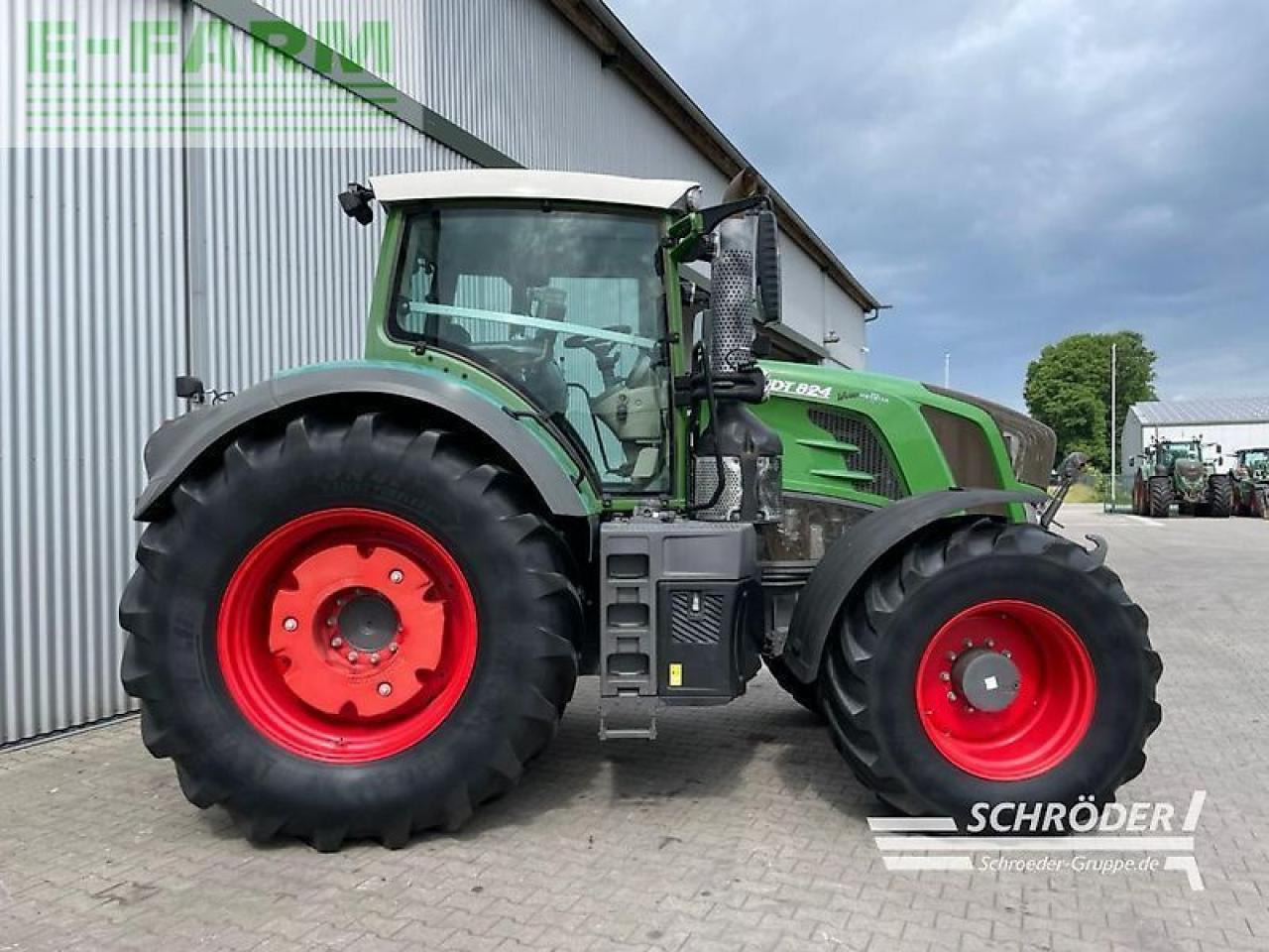 Fendt 824 vario s4 profi Profi - Трактор: фото 5 Fendt 824 vario s4 profi Profi - Трактор: фото 5