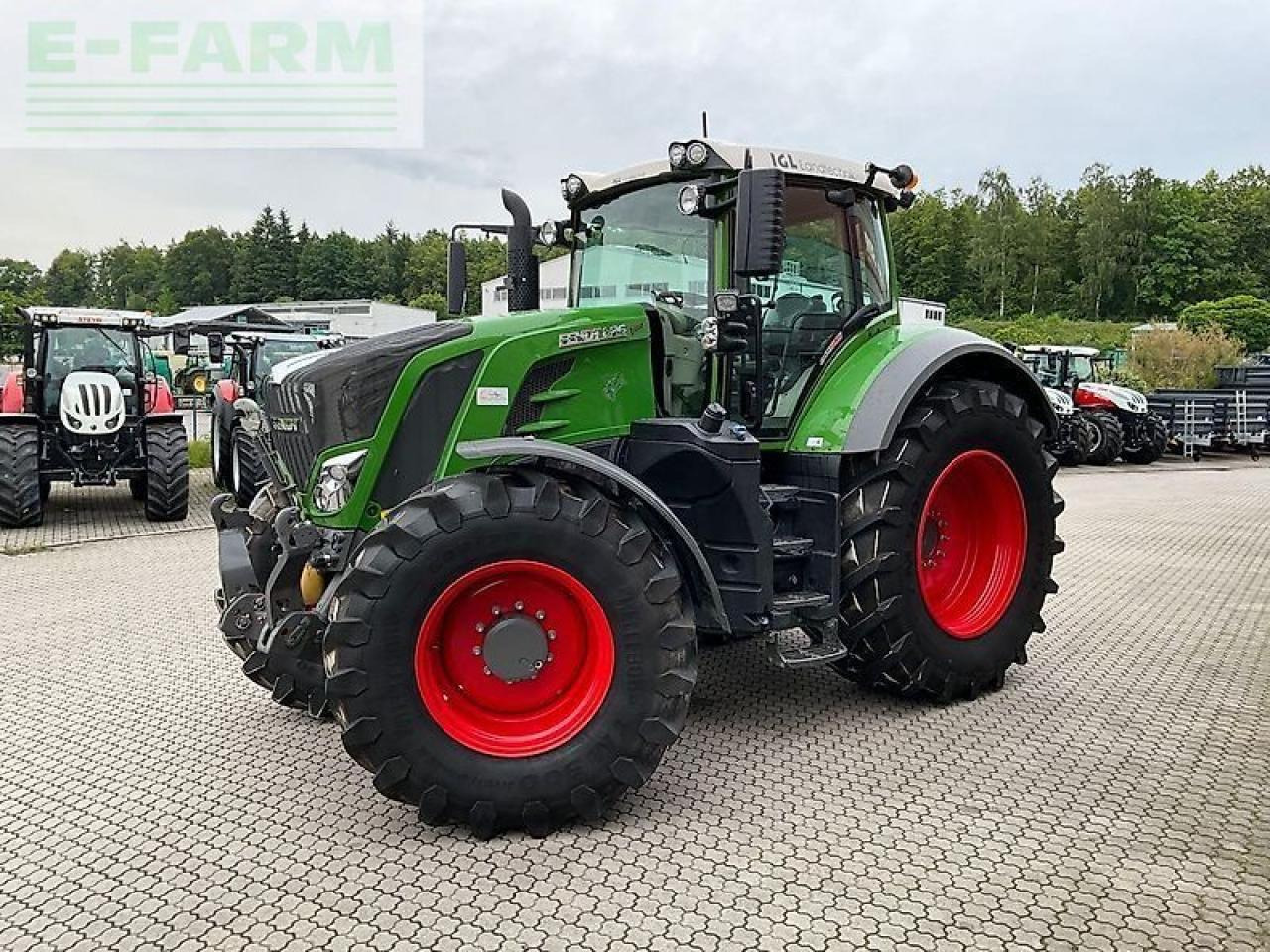 Fendt 826 vario s4"motor neu" profi plus ProfiPlus - Трактор: фото 3 Fendt 826 vario s4"motor neu" profi plus ProfiPlus - Трактор: фото 3