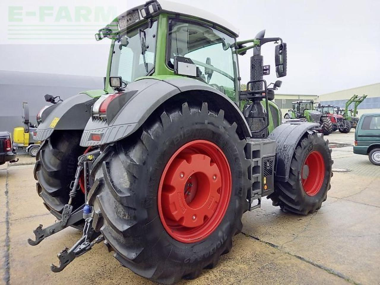 Fendt 828 vario s4 profi+ ProfiPlus - Трактор: фото 5 Fendt 828 vario s4 profi+ ProfiPlus - Трактор: фото 5