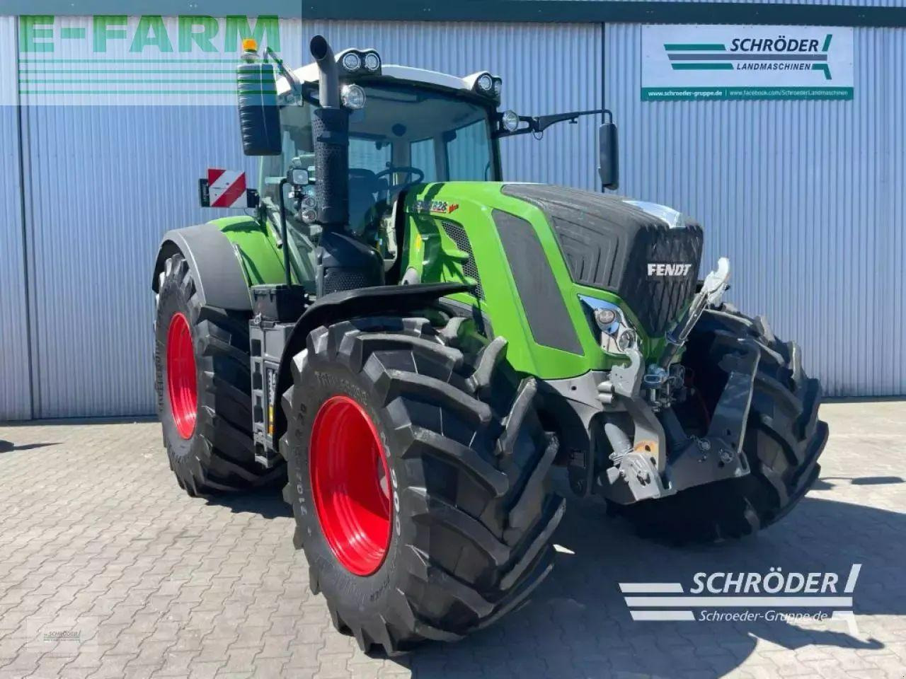 Fendt 828 vario s4 profi plus ProfiPlus - Трактор: фото 2 Fendt 828 vario s4 profi plus ProfiPlus - Трактор: фото 2