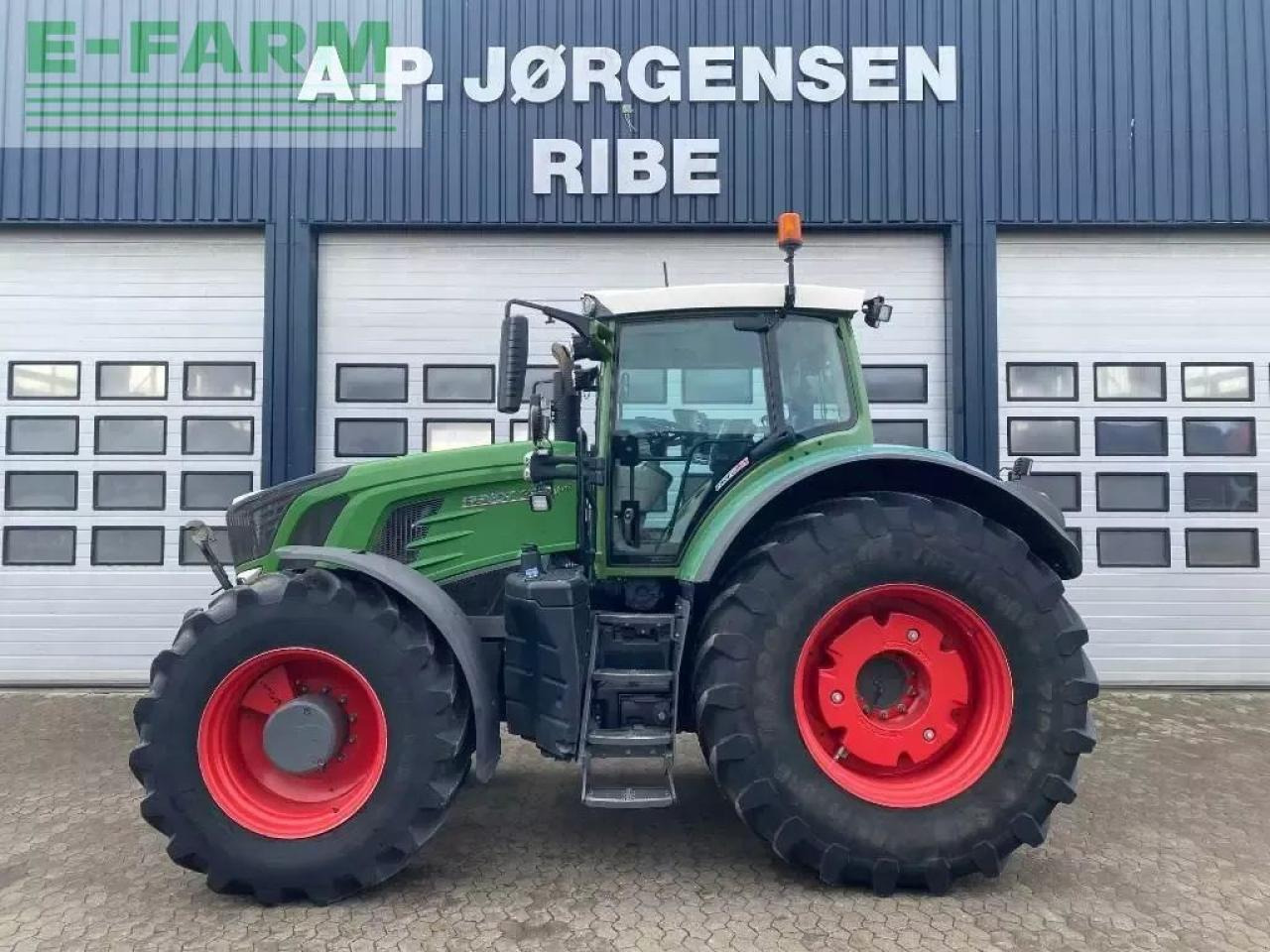 Fendt 930 vario profi plus ProfiPlus - Трактор: фото 4 Fendt 930 vario profi plus ProfiPlus - Трактор: фото 4