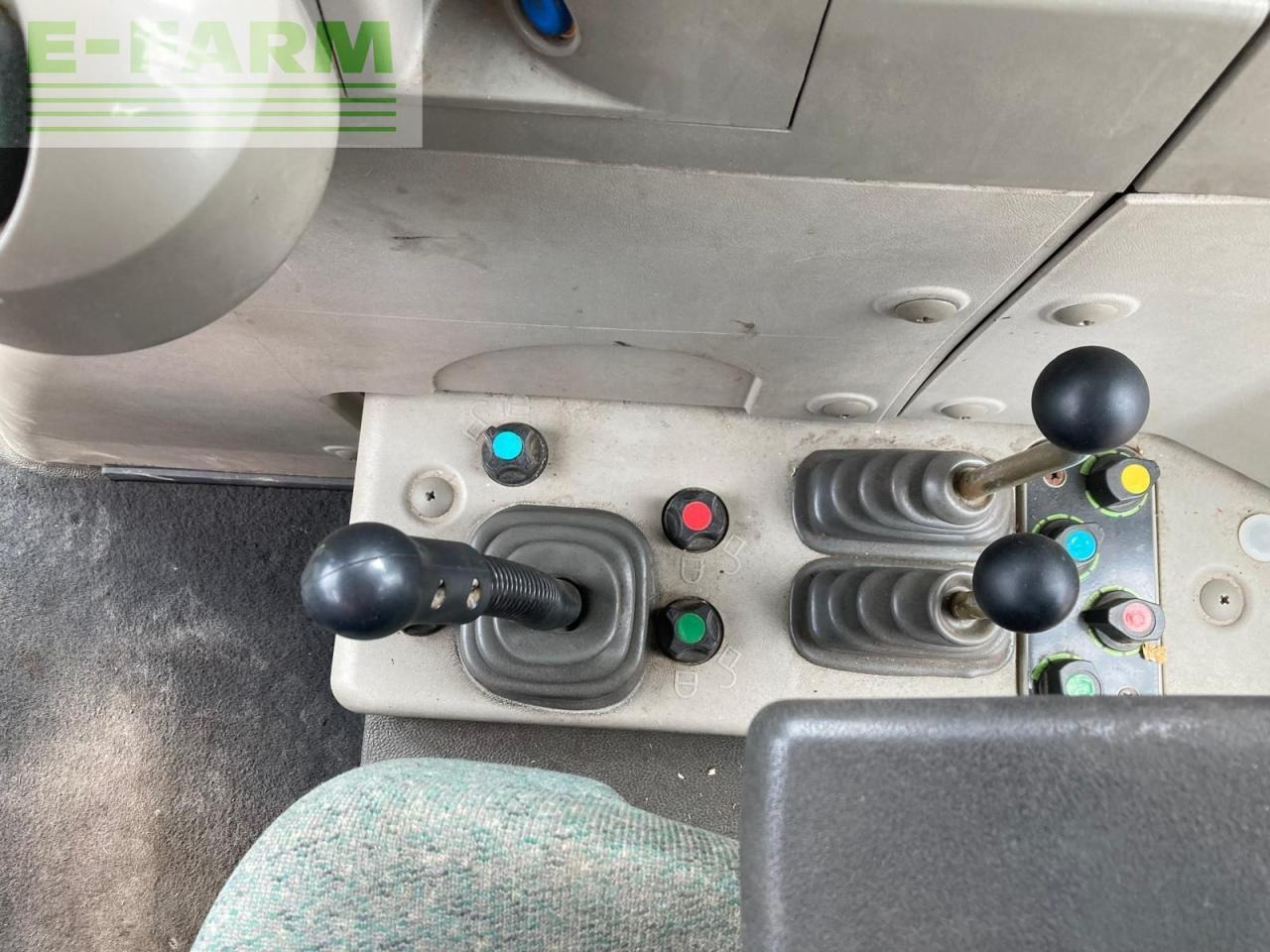 Fendt farmer 411 vario - Трактор: фото 2 Fendt farmer 411 vario - Трактор: фото 2