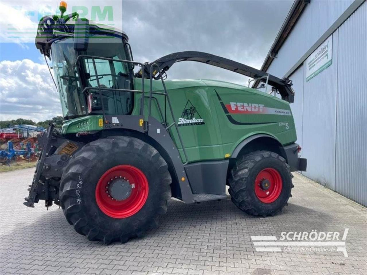 Fendt katana 65 s-edition - Кормоуборочный комбайн: фото 5 Fendt katana 65 s-edition - Кормоуборочный комбайн: фото 5