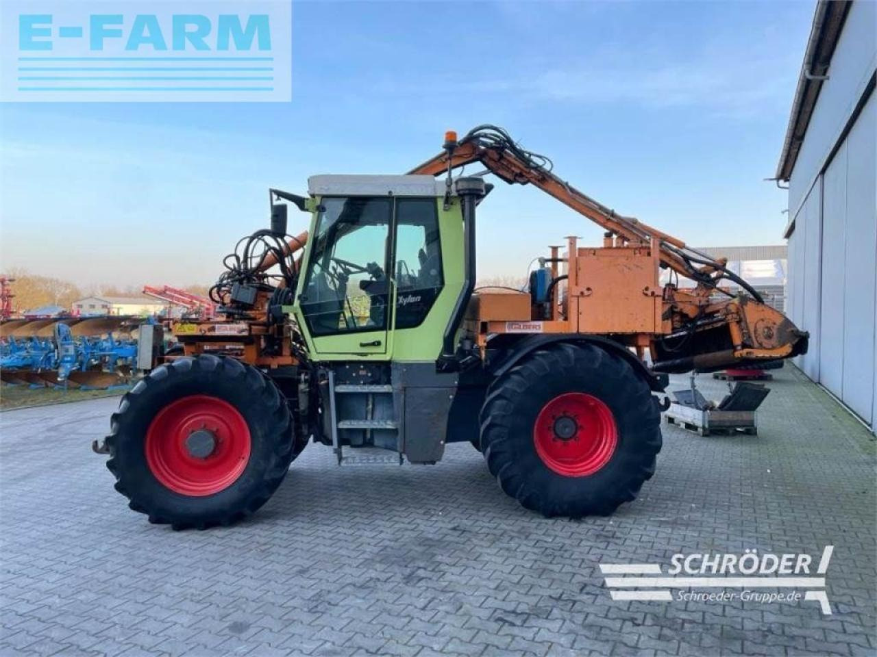 Fendt xylon 524 - Трактор: фото 4 Fendt xylon 524 - Трактор: фото 4