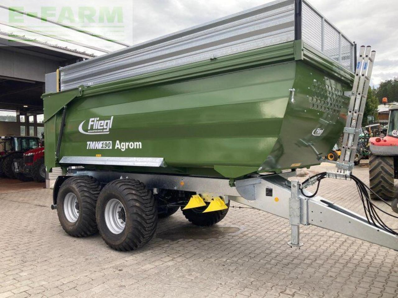 Fliegl tmk 190 fox - Сельскохозяйственный прицеп-самосвал: фото 2 Fliegl tmk 190 fox - Сельскохозяйственный прицеп-самосвал: фото 2