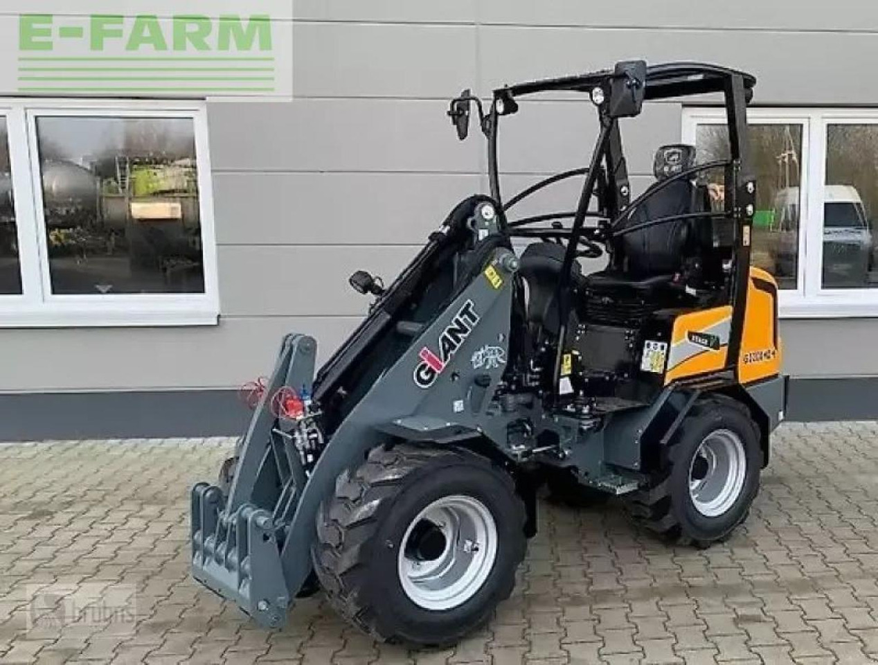 Giant g2200 hd+ - Колёсный погрузчик: фото 1 Giant g2200 hd+ - Колёсный погрузчик: фото 1