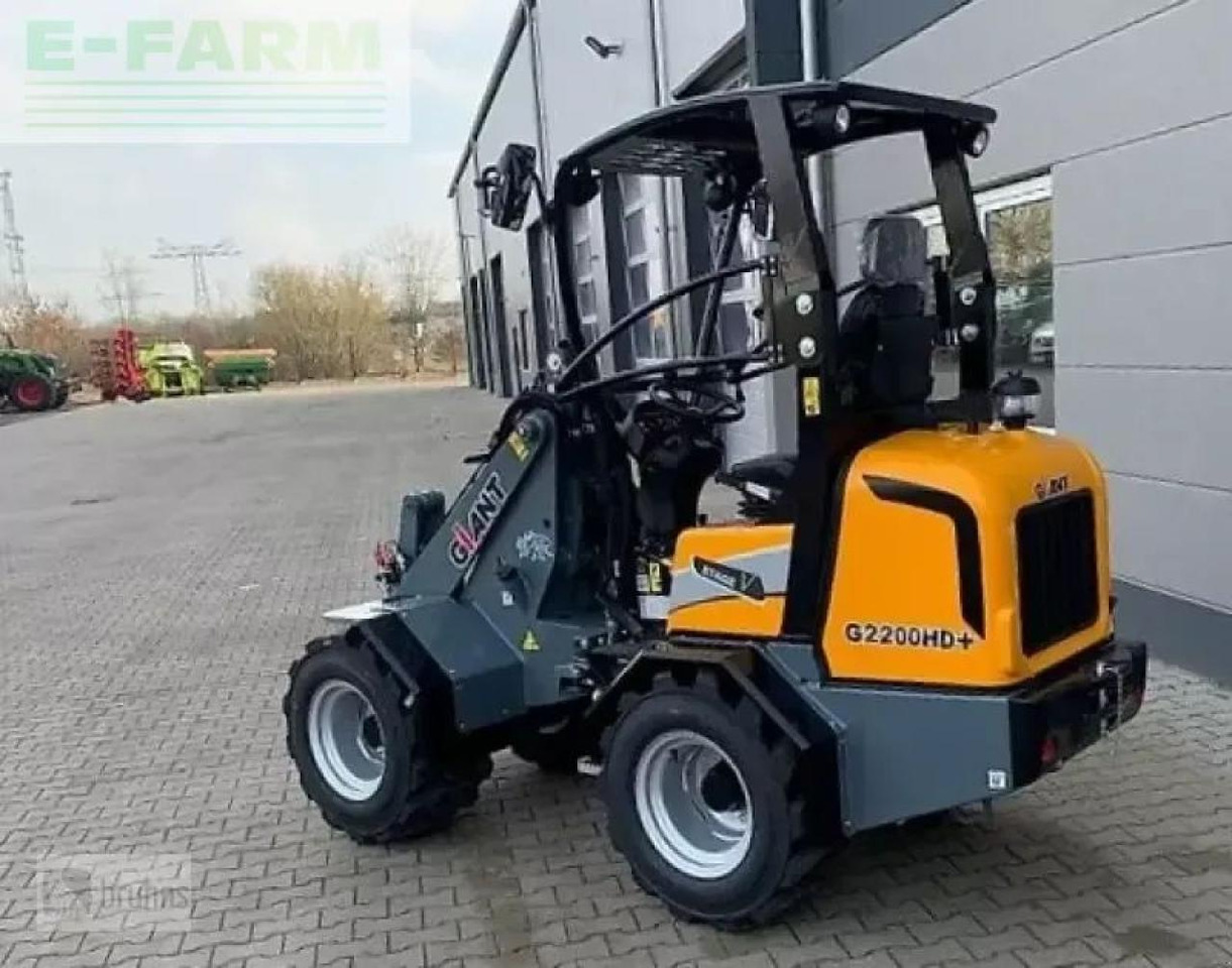 Giant g2200 hd+ - Колёсный погрузчик: фото 2 Giant g2200 hd+ - Колёсный погрузчик: фото 2