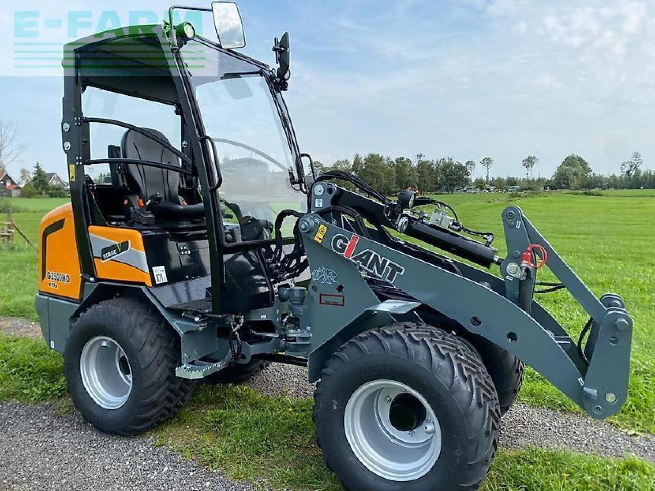 Giant g2500 x-tra hd neu - Мини-экскаватор: фото 2 Giant g2500 x-tra hd neu - Мини-экскаватор: фото 2