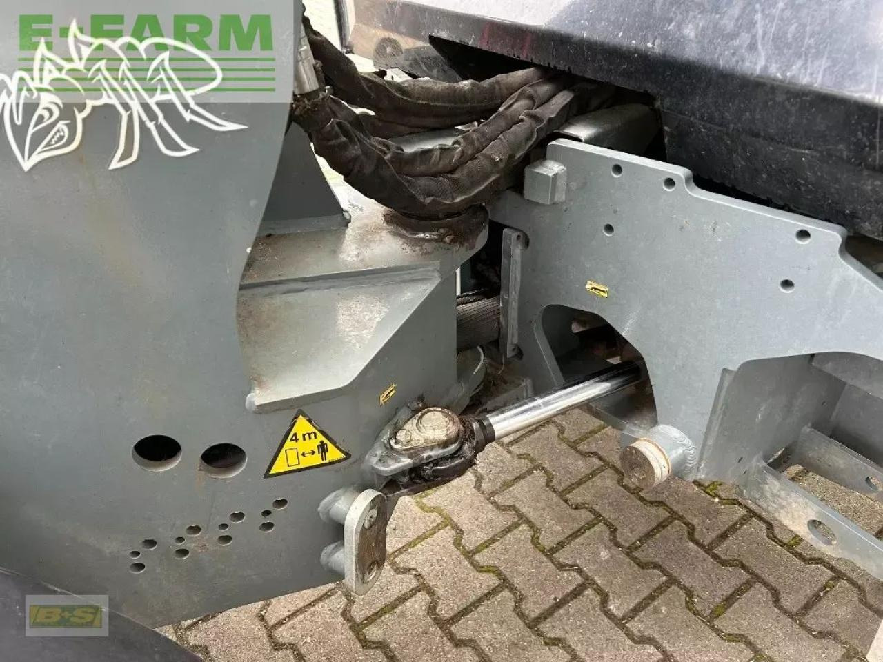 Колёсный погрузчик Giant g4500 tele: фото 10