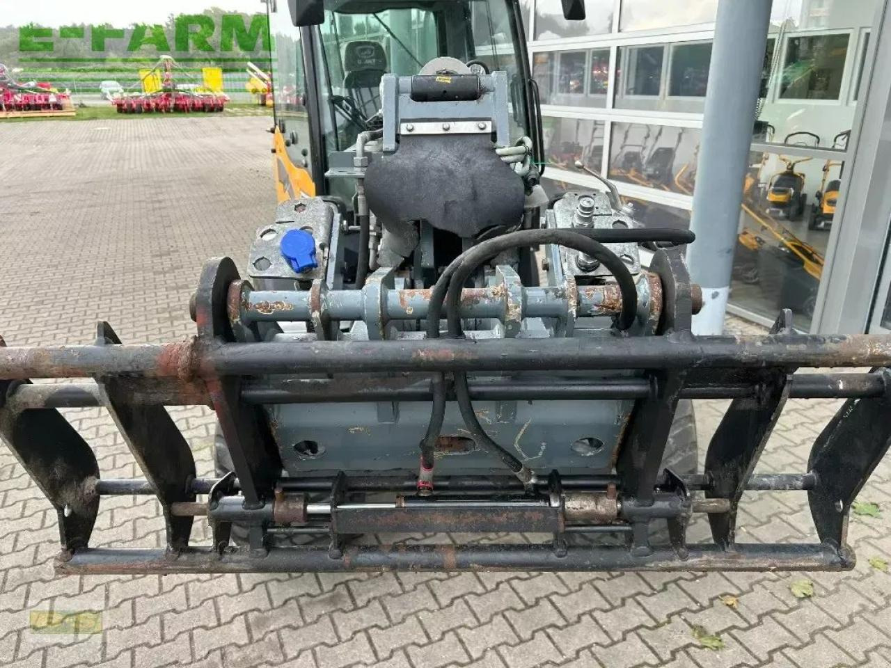 Колёсный погрузчик Giant g4500 tele: фото 6