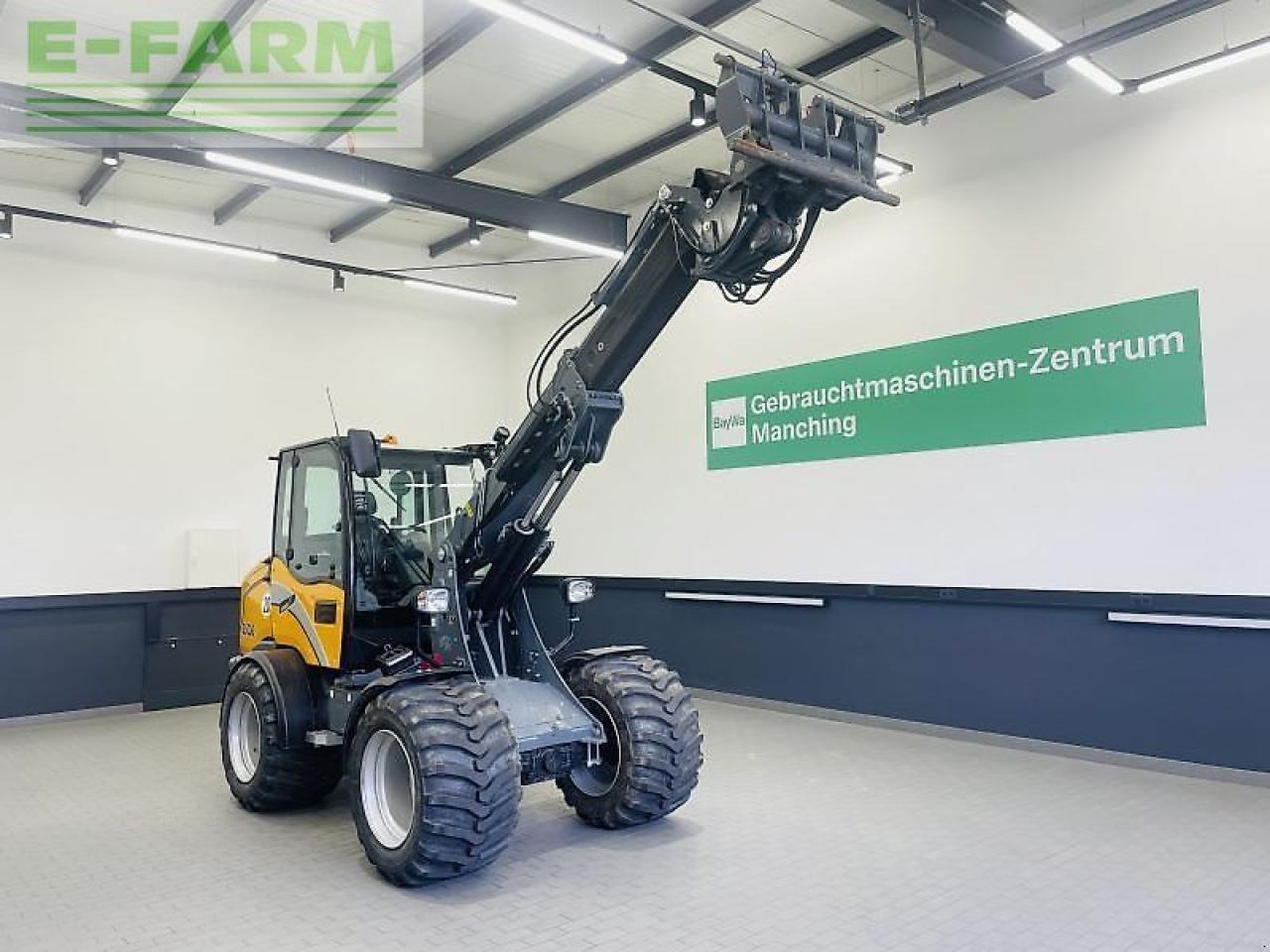 Giant g5000 tele - Мини-экскаватор: фото 1 Giant g5000 tele - Мини-экскаватор: фото 1