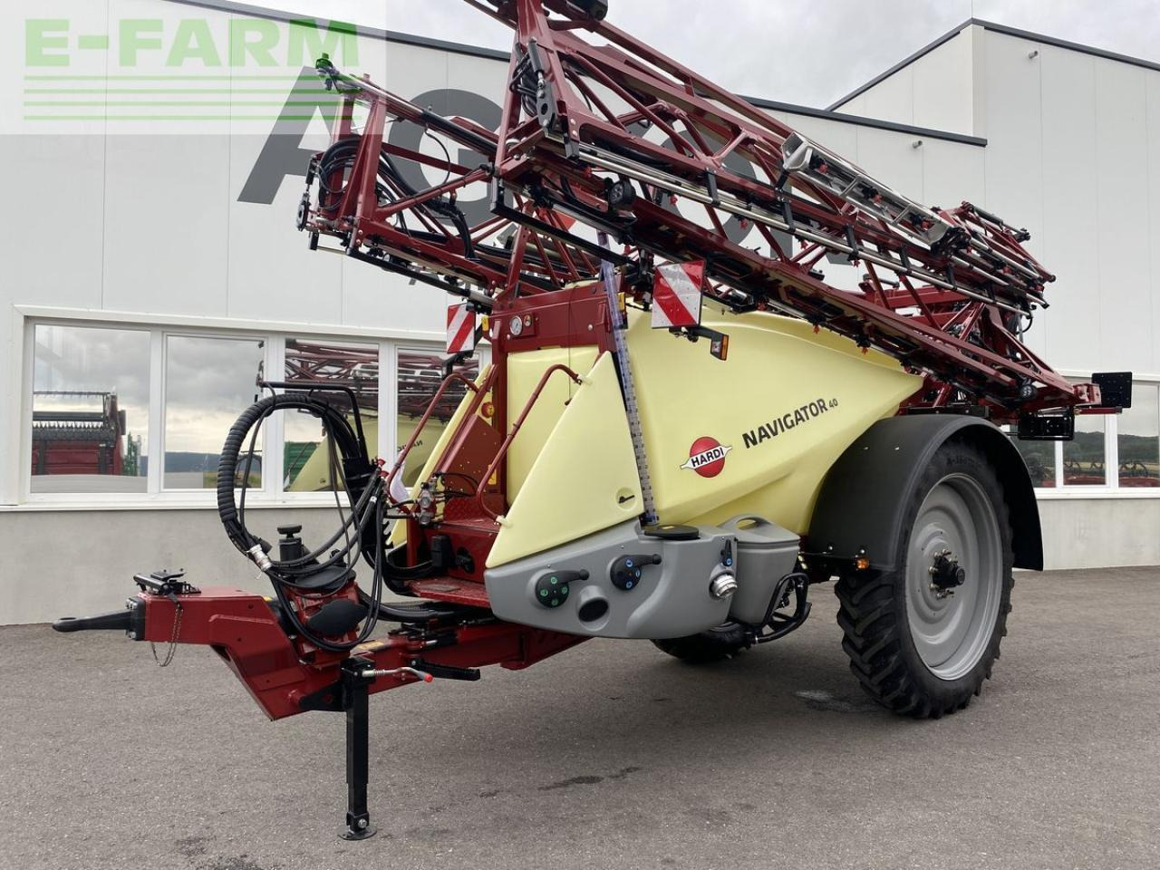 Hardi navigator 4000l 27m 9tb ddz - Прицепной опрыскиватель: фото 2 Hardi navigator 4000l 27m 9tb ddz - Прицепной опрыскиватель: фото 2