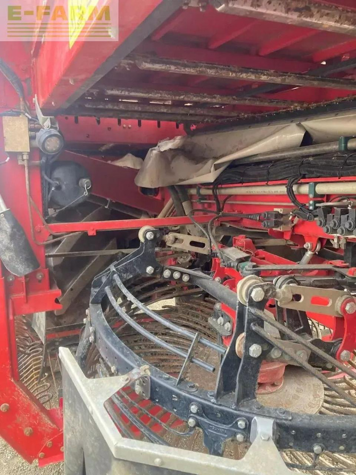 Holmer t4-30 - Свеклоуборочный комбайн: фото 2 Holmer t4-30 - Свеклоуборочный комбайн: фото 2