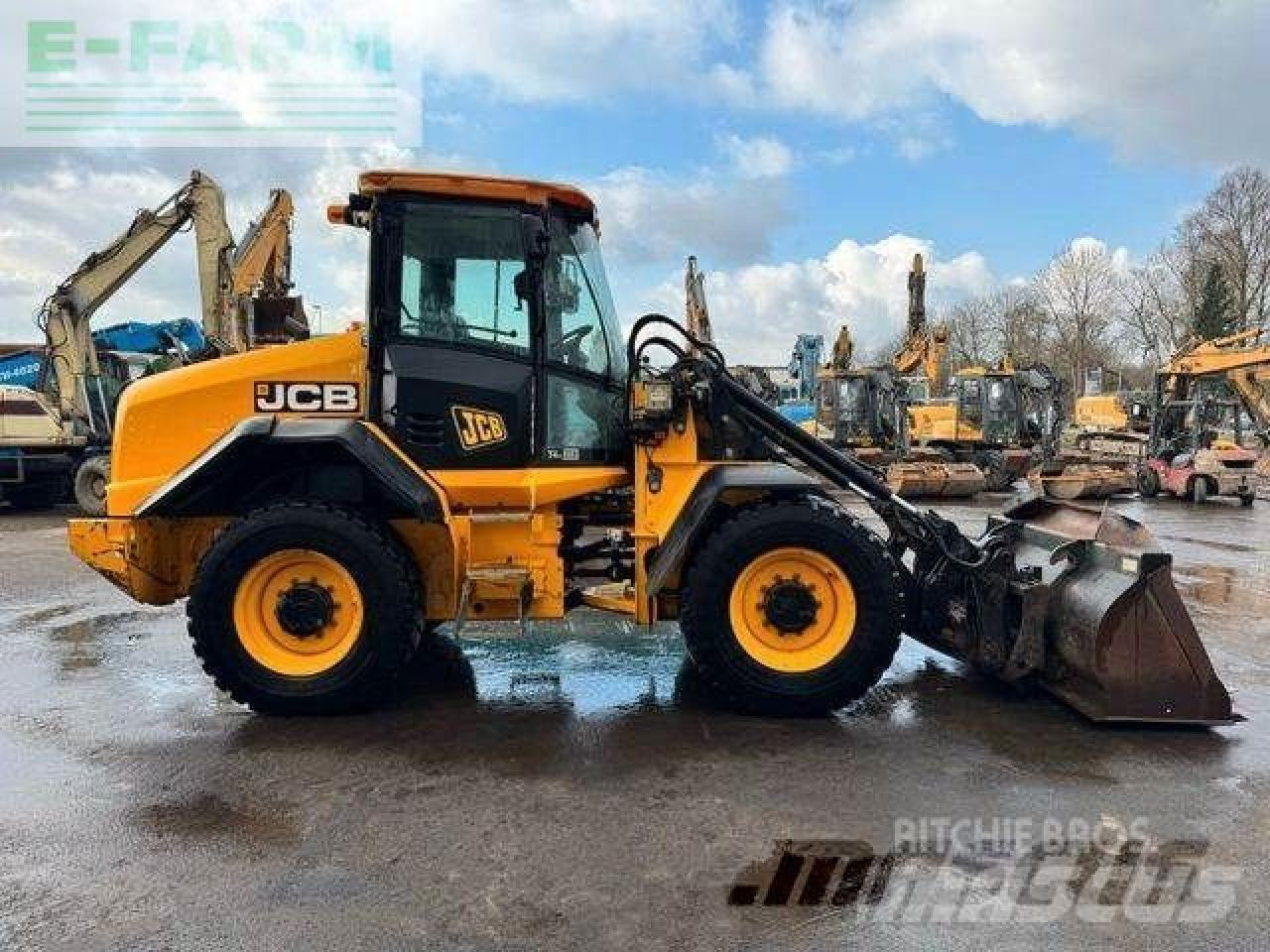 Мини-экскаватор JCB 411 t4 **bj. 2015 *7048h/sw/gabel: фото 6