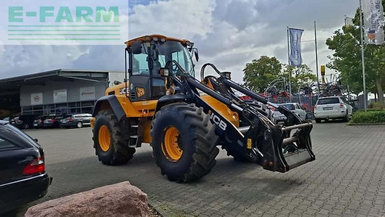 JCB 426 e ht agri highlift - Мини-экскаватор: фото 4 JCB 426 e ht agri highlift - Мини-экскаватор: фото 4