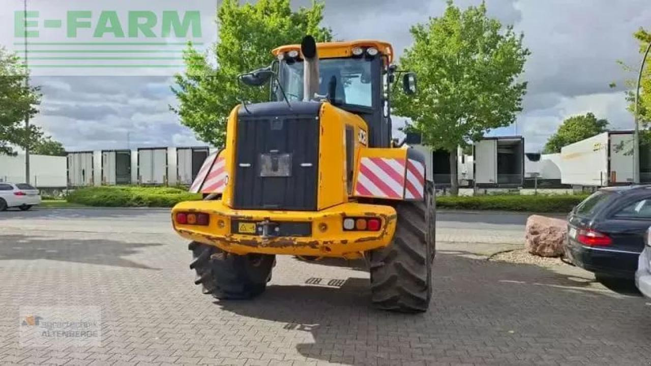 JCB 426 e ht agri highlift - Мини-экскаватор: фото 5 JCB 426 e ht agri highlift - Мини-экскаватор: фото 5
