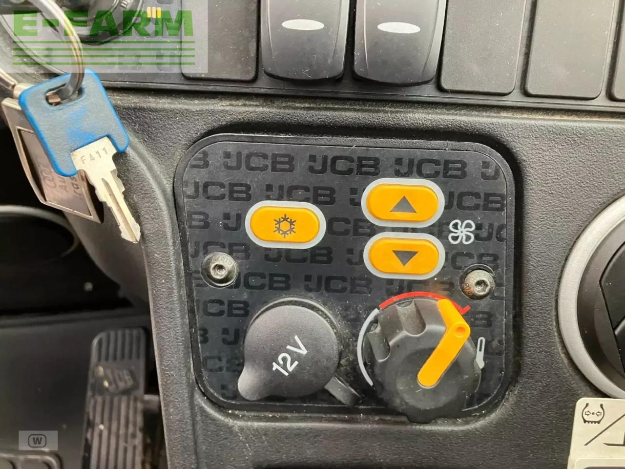 Телескопический погрузчик JCB 541-70 agri plus: фото 20