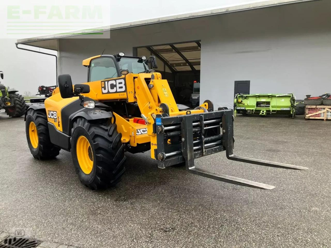 Телескопический погрузчик JCB 541-70 agri plus: фото 7