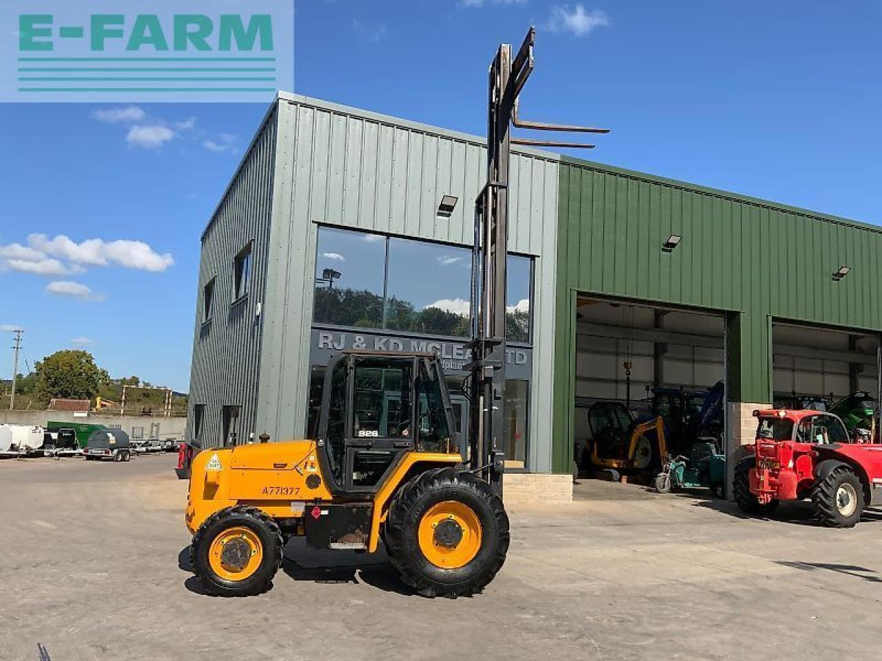 JCB 926 rough terrain fork lift (st24556) - Вилочный погрузчик: фото 1 JCB 926 rough terrain fork lift (st24556) - Вилочный погрузчик: фото 1
