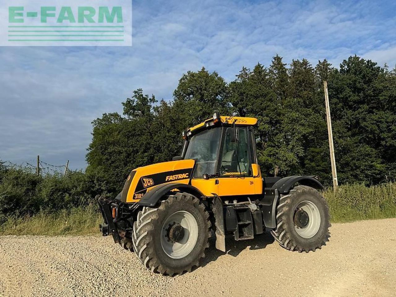 JCB fastrac 3185 smothshift - Трактор: фото 4 JCB fastrac 3185 smothshift - Трактор: фото 4