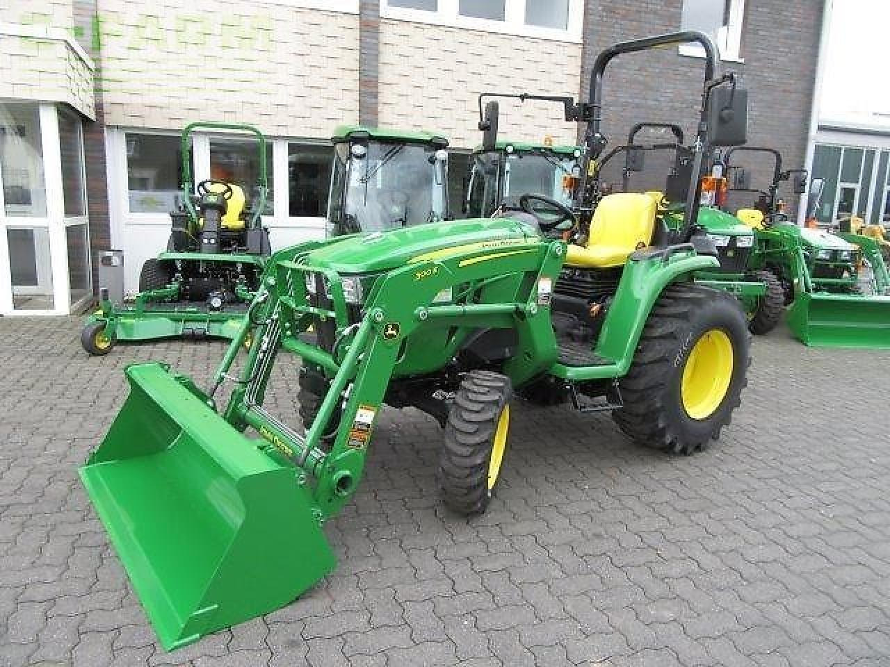 John Deere 3038e 300e - Трактор: фото 1 John Deere 3038e 300e - Трактор: фото 1