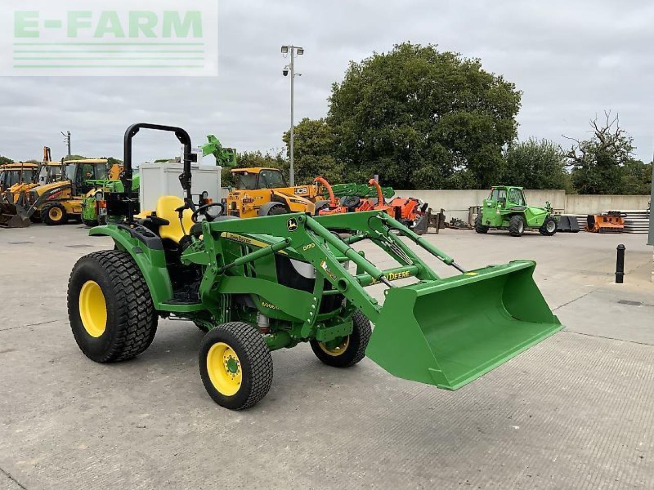 John Deere 4066m tractor (st24240) - Трактор: фото 3 John Deere 4066m tractor (st24240) - Трактор: фото 3