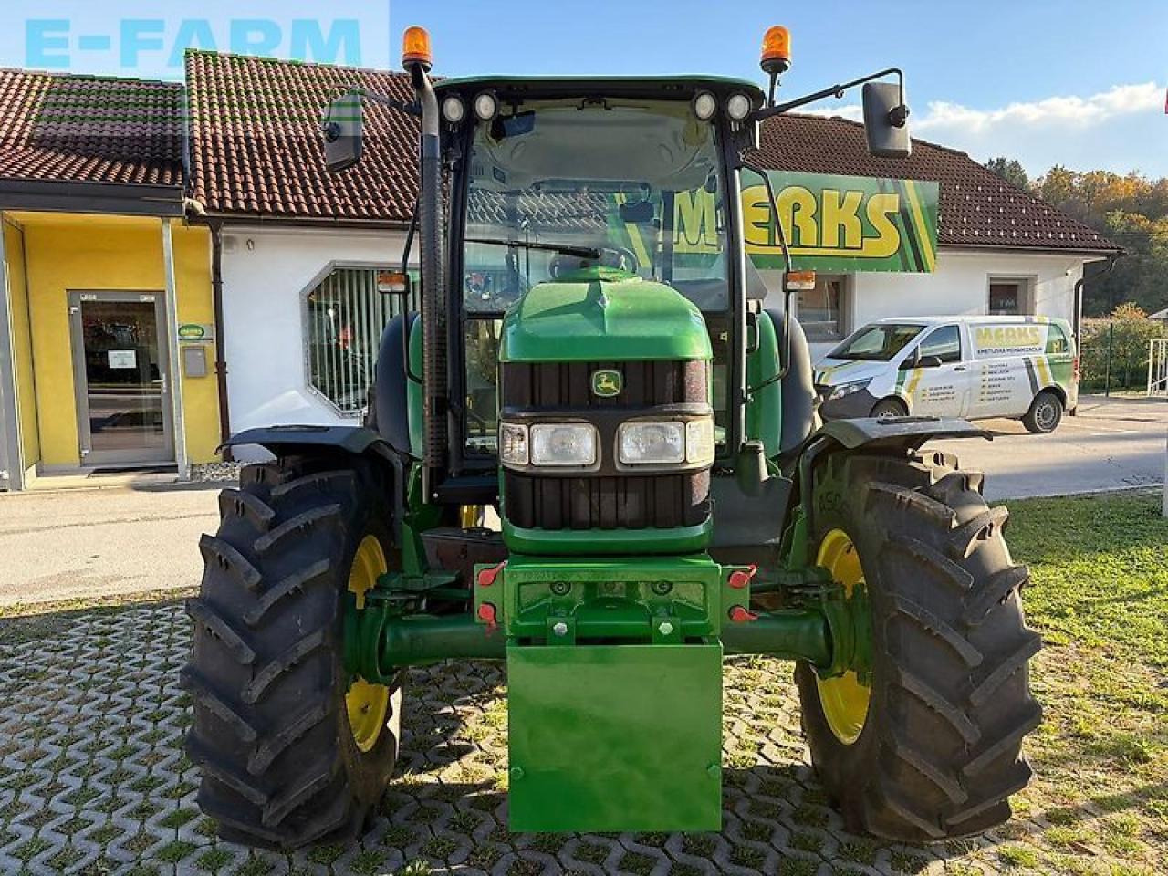 John Deere 5080r - Трактор: фото 2 John Deere 5080r - Трактор: фото 2