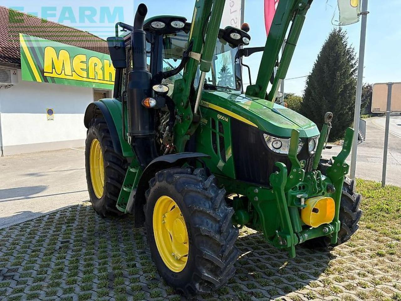 John Deere 6100m + john deere 623r - Трактор: фото 1 John Deere 6100m + john deere 623r - Трактор: фото 1
