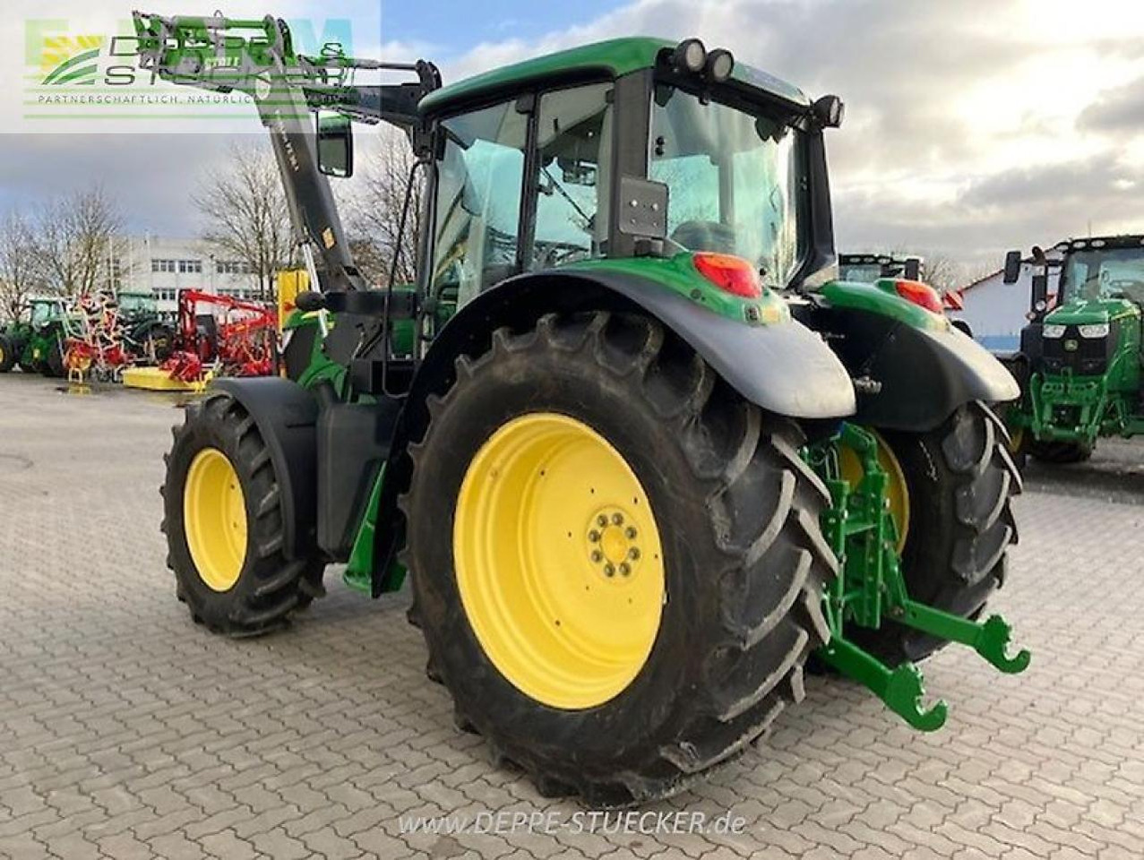 John Deere 6115m + fz 30.1 - Трактор: фото 5 John Deere 6115m + fz 30.1 - Трактор: фото 5