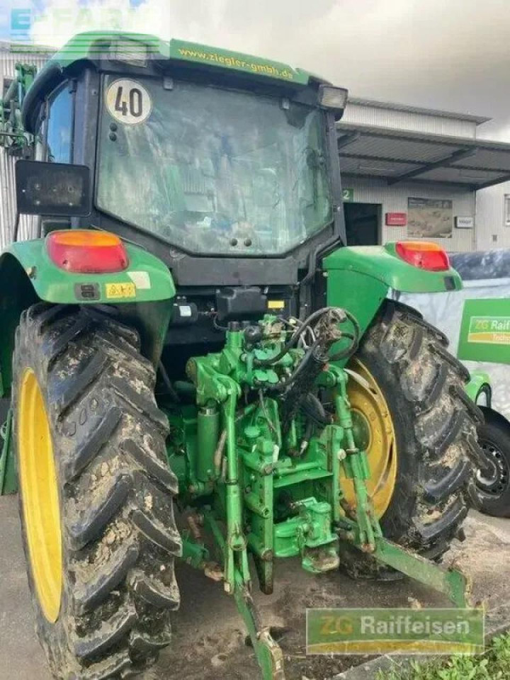 John Deere 6120 se - Трактор: фото 2 John Deere 6120 se - Трактор: фото 2