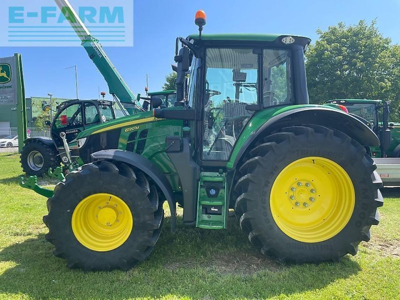 John Deere 6120m - Трактор: фото 4 John Deere 6120m - Трактор: фото 4